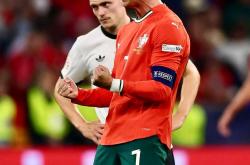 关于C罗赛事官方发布挺进下一轮新规，德国队争议不断！的信息