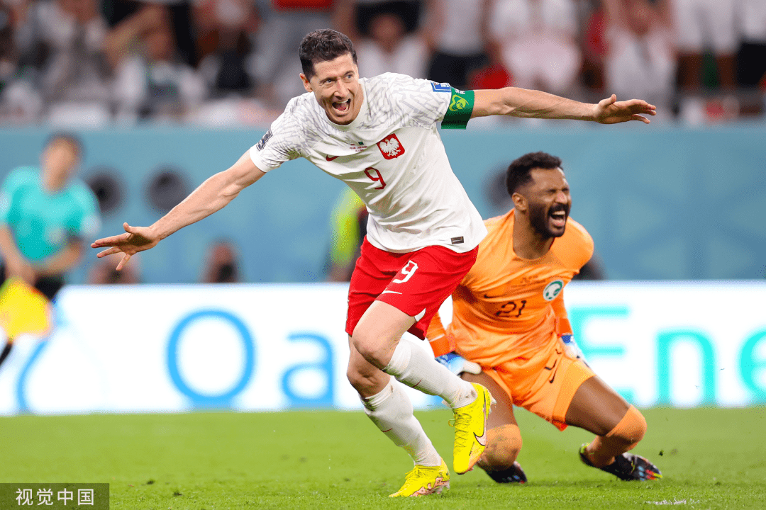 莱万多夫斯基在中国队比赛中精彩发挥，赛事规则更新引发热议！的简单介绍